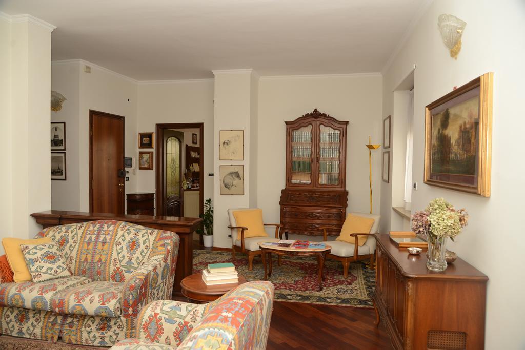 Bed and Breakfast Casa Delle Ortensie Alpignano Екстер'єр фото